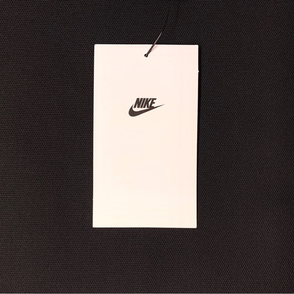 NIKE Men’s Sportswear Club Cotton T Shirt — SMALL — Heather Grey — NWT - Picture 5 of 6